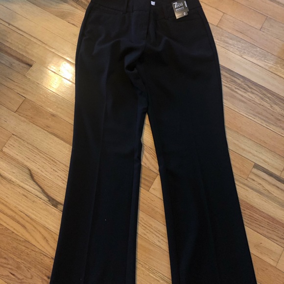 Black dress pants - Picture 1 of 1